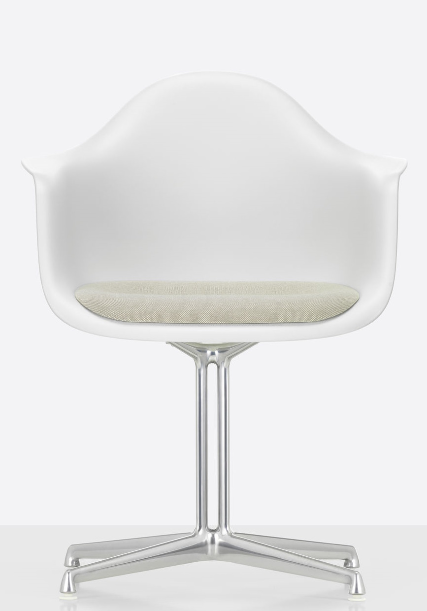 Eames Plastic Arm Chair DAL mit Sitzpolster Vitra