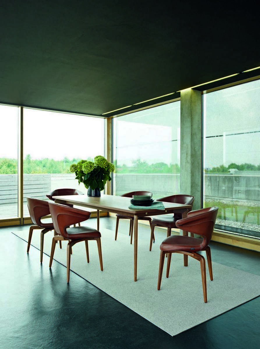 Munich Armchair Stuhl ClassiCon