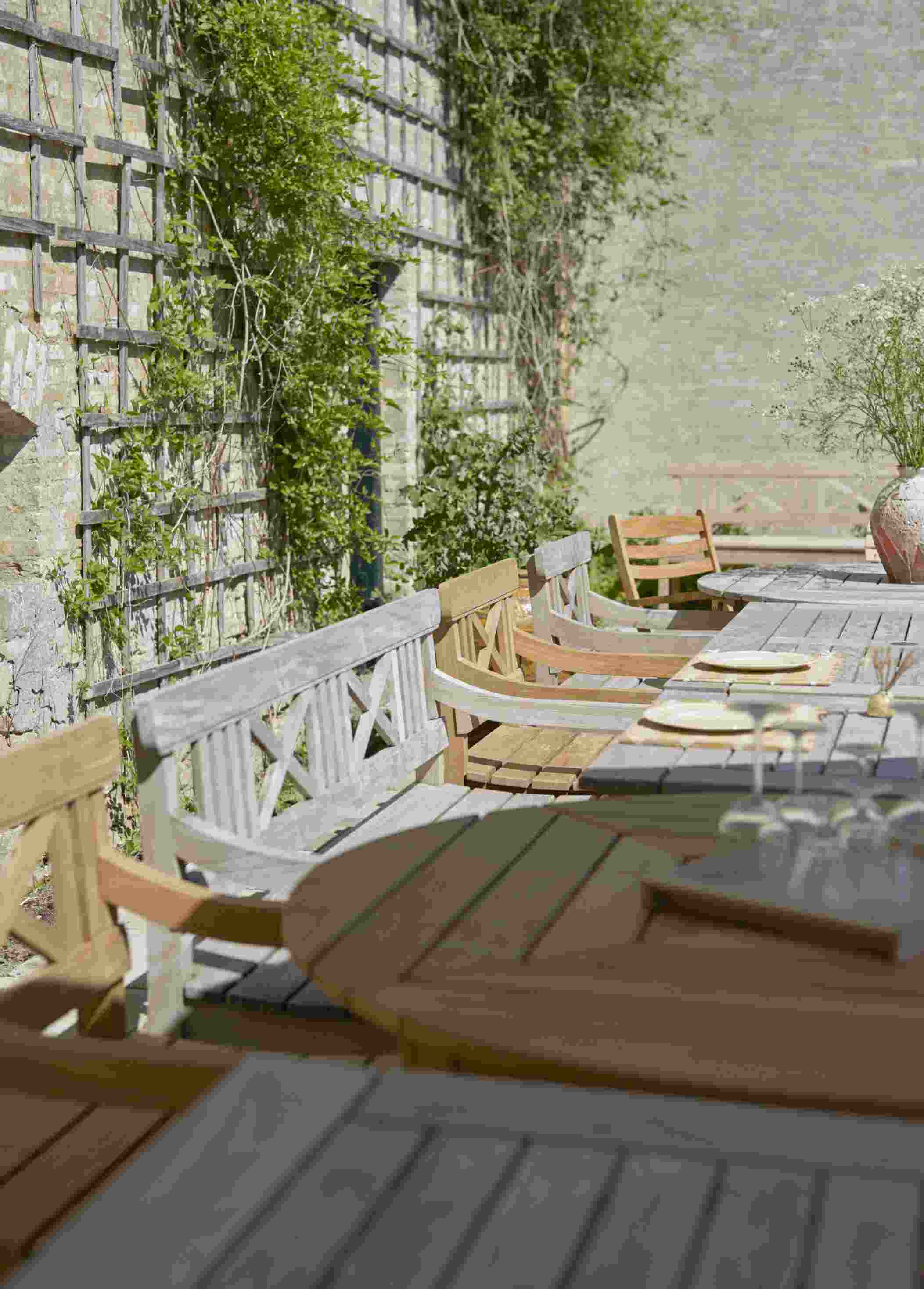 Drachmann Table Tisch Ø 126 cm Outdoor Skagerak by Fritz Hansen