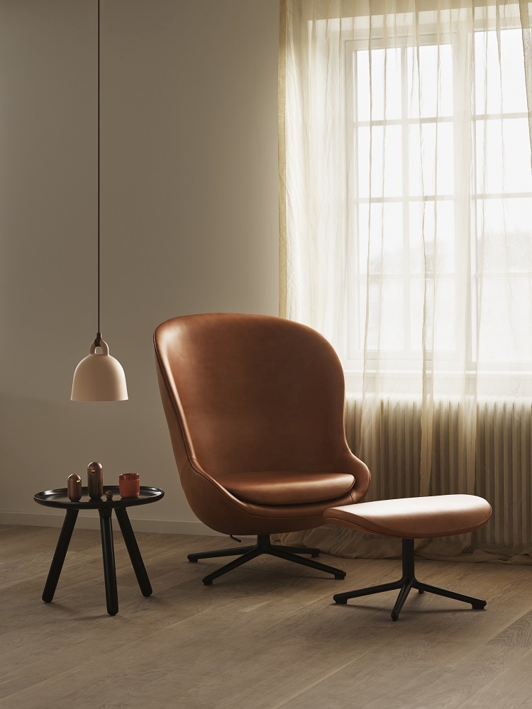 Hyg Lounge Chair High Swivel Sessel mit Drehgestell Normann Copenhagen
