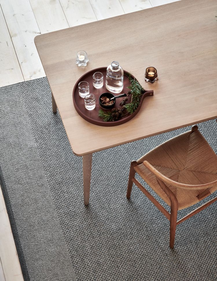 Edit Teppich 230 x 320cm Pappelina