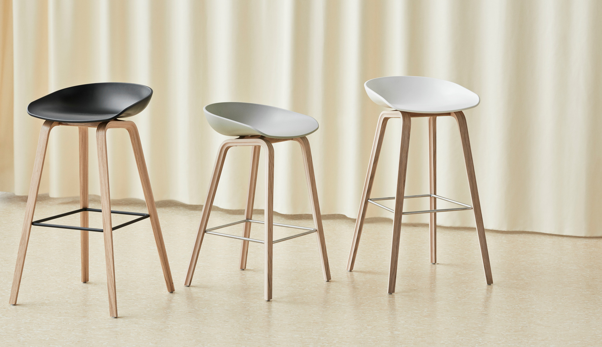 About a Stool AAS 32 / AAS32 Barhocker Hay