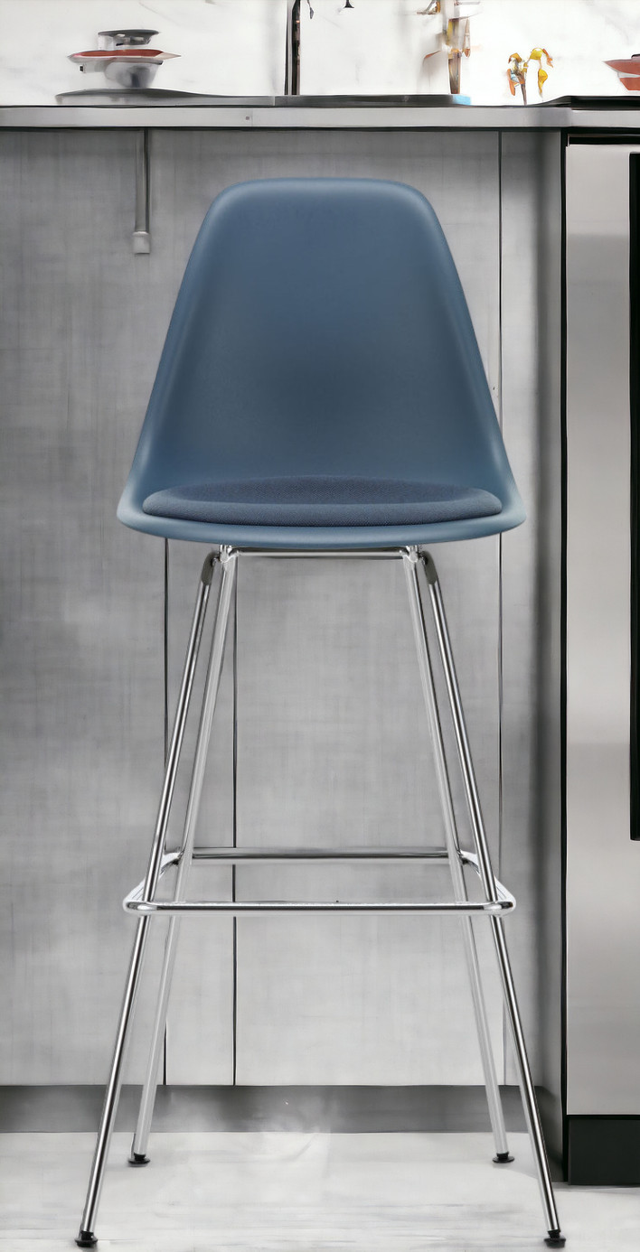 Eames Plastic Bar Stool Barhocker High mit Sitzpolster Vitra