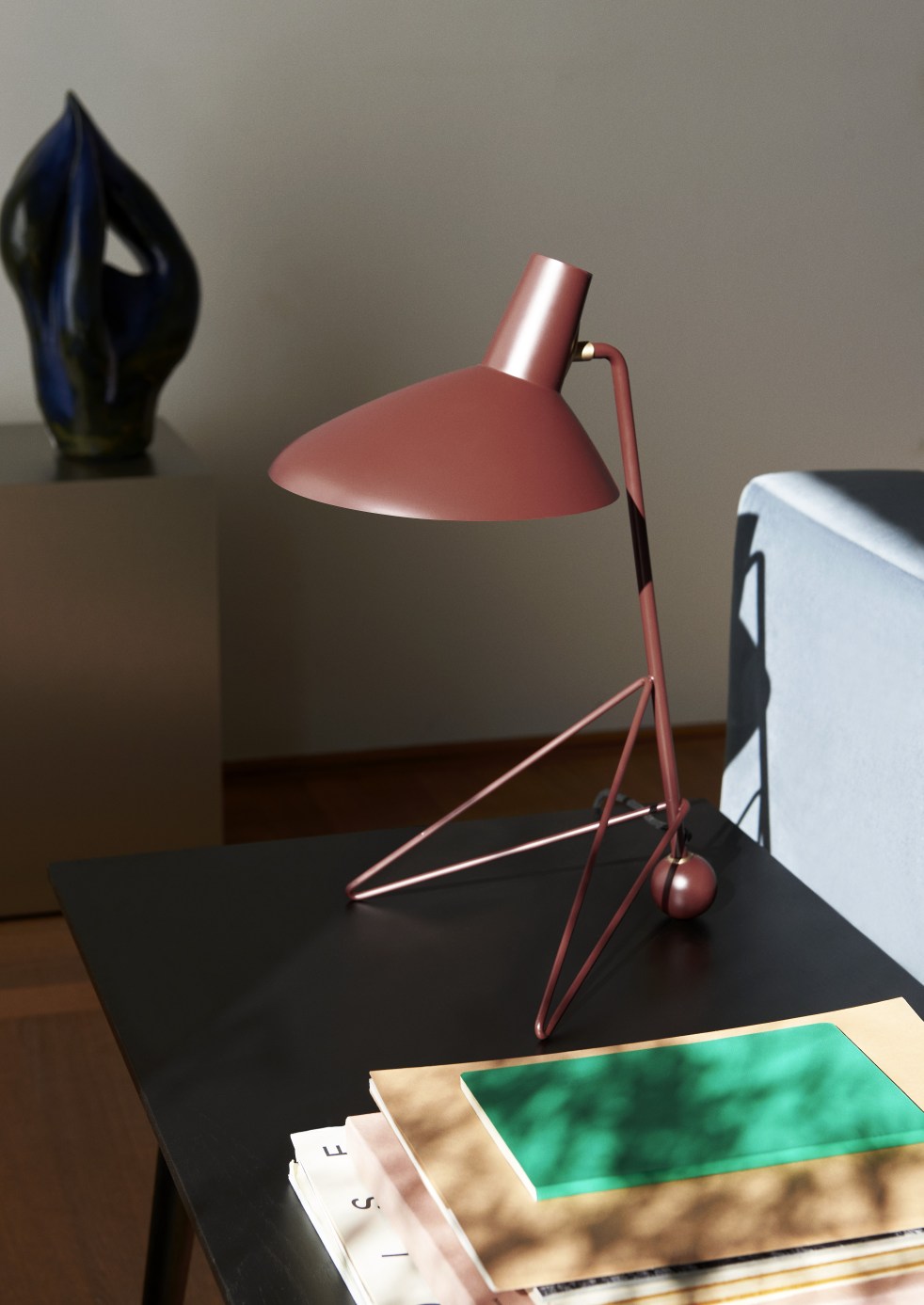 In Between Table SK23 / SK24 Couchtisch AndTradition