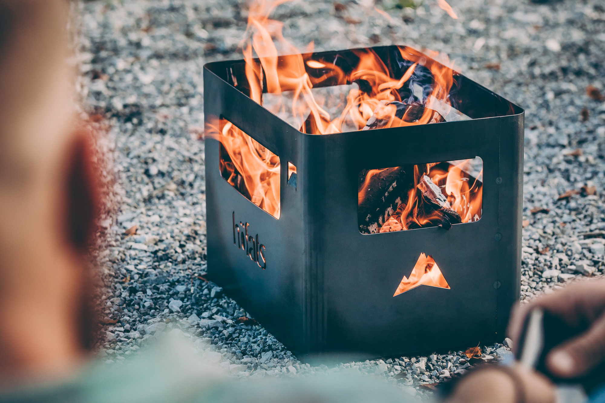 BEER BOX Feuerkorb und Getränkehalter höfats