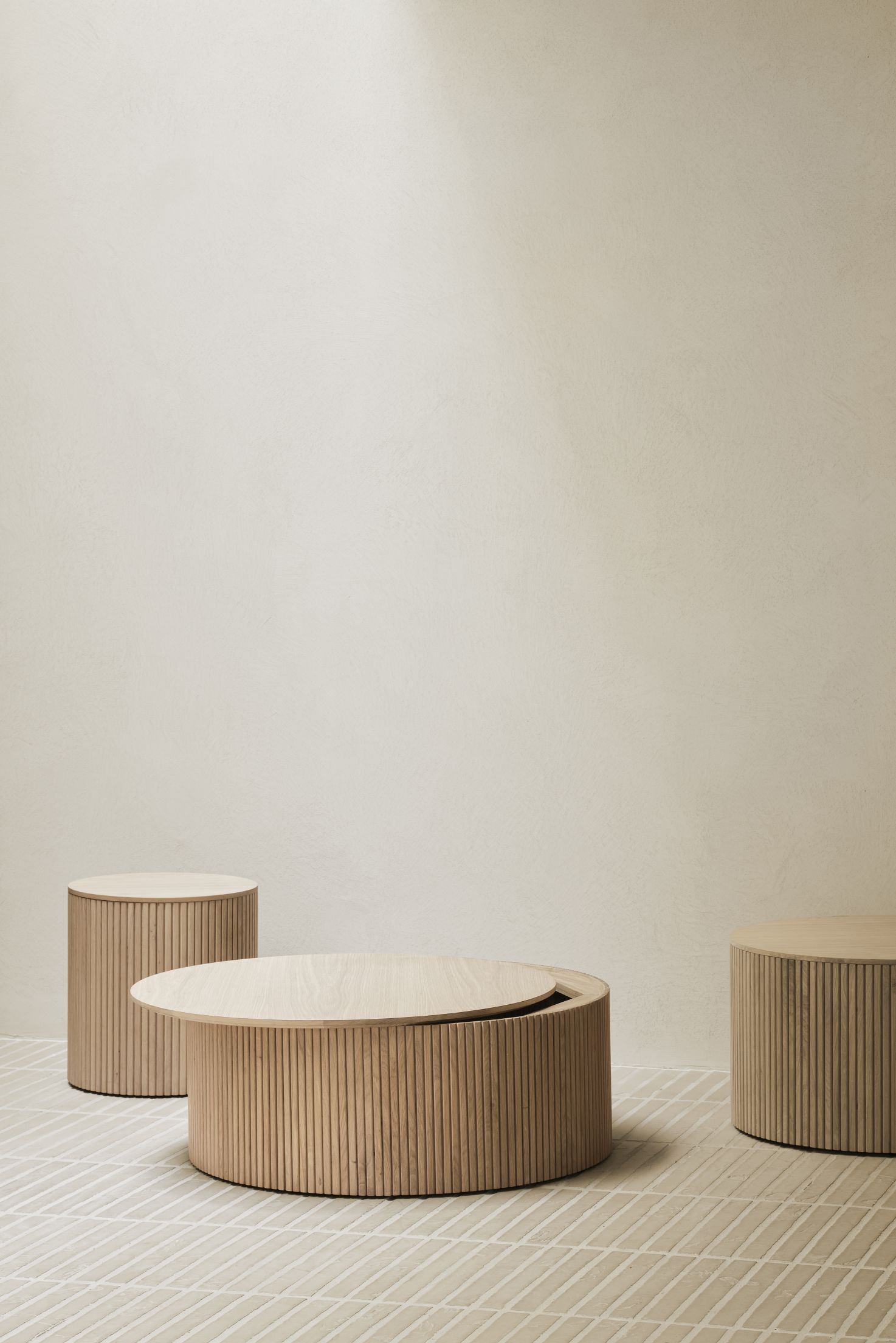 Roller Max Beistelltisch Eiche Ethnicraft