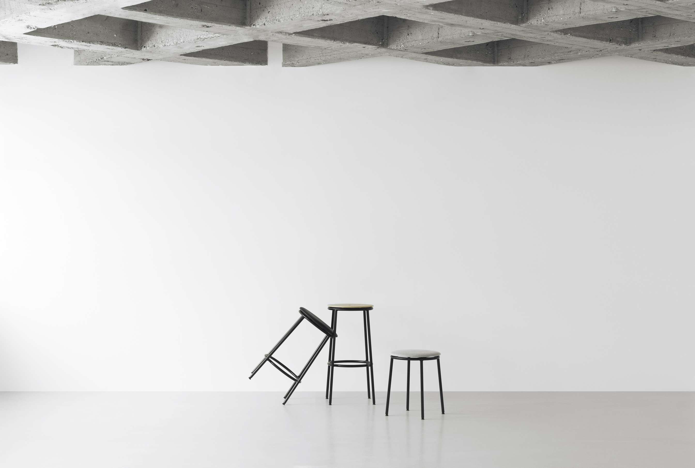 Circa Barstool H 75 cm Barhocker Normann Copenhagen