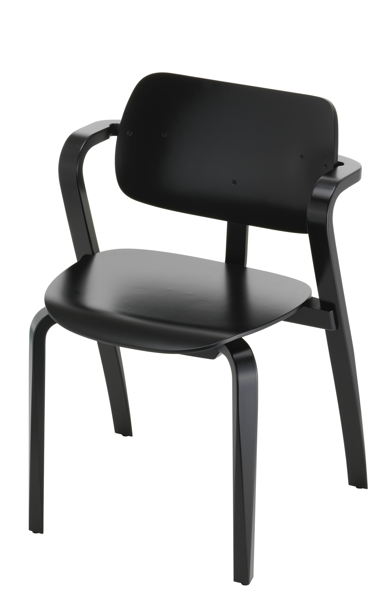 Schwarzer Aslak Stuhl von Artek mit Armlehnen, lackiert und aus Holz. Designklassiker.