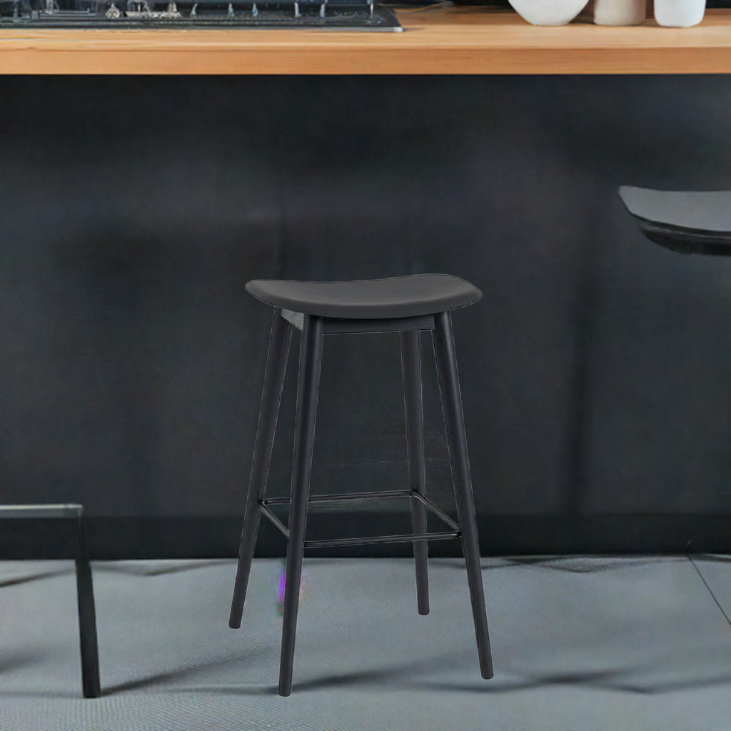 Fiber Bar Stool Barhocker 75 cm Holz SCHWARZ / SCHWARZ Muuto EINZELSTÜCK
