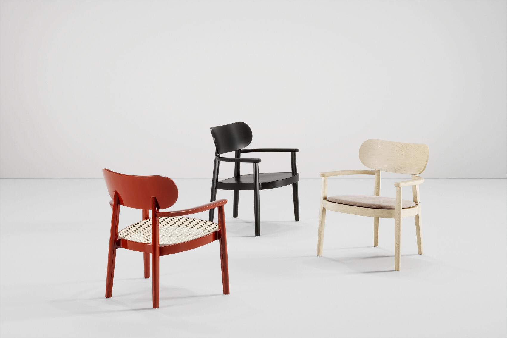 Holzsesessel mit Armlehnen 119 F Hochglanz Thonet