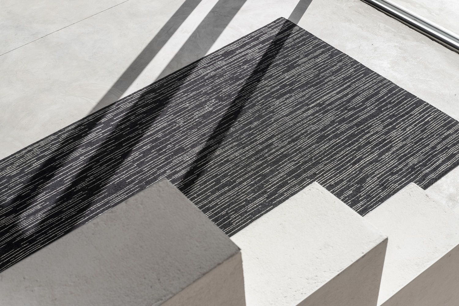Doblecara Rug Teppich Nanimarquina