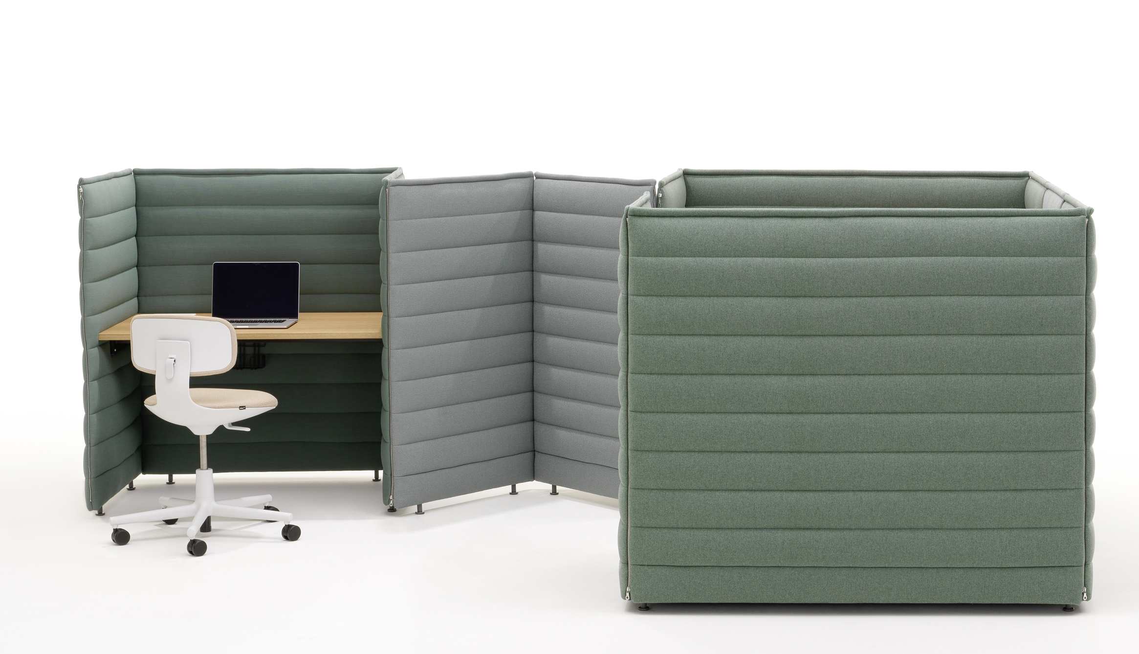 Alcove Plus Desk Medium Schreibtisch Vitra