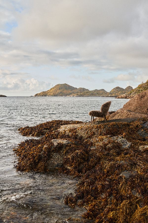 VIPP496 / VIPP 496 Lodge Lounge Chair, Low Back niedriger Sessel Vipp