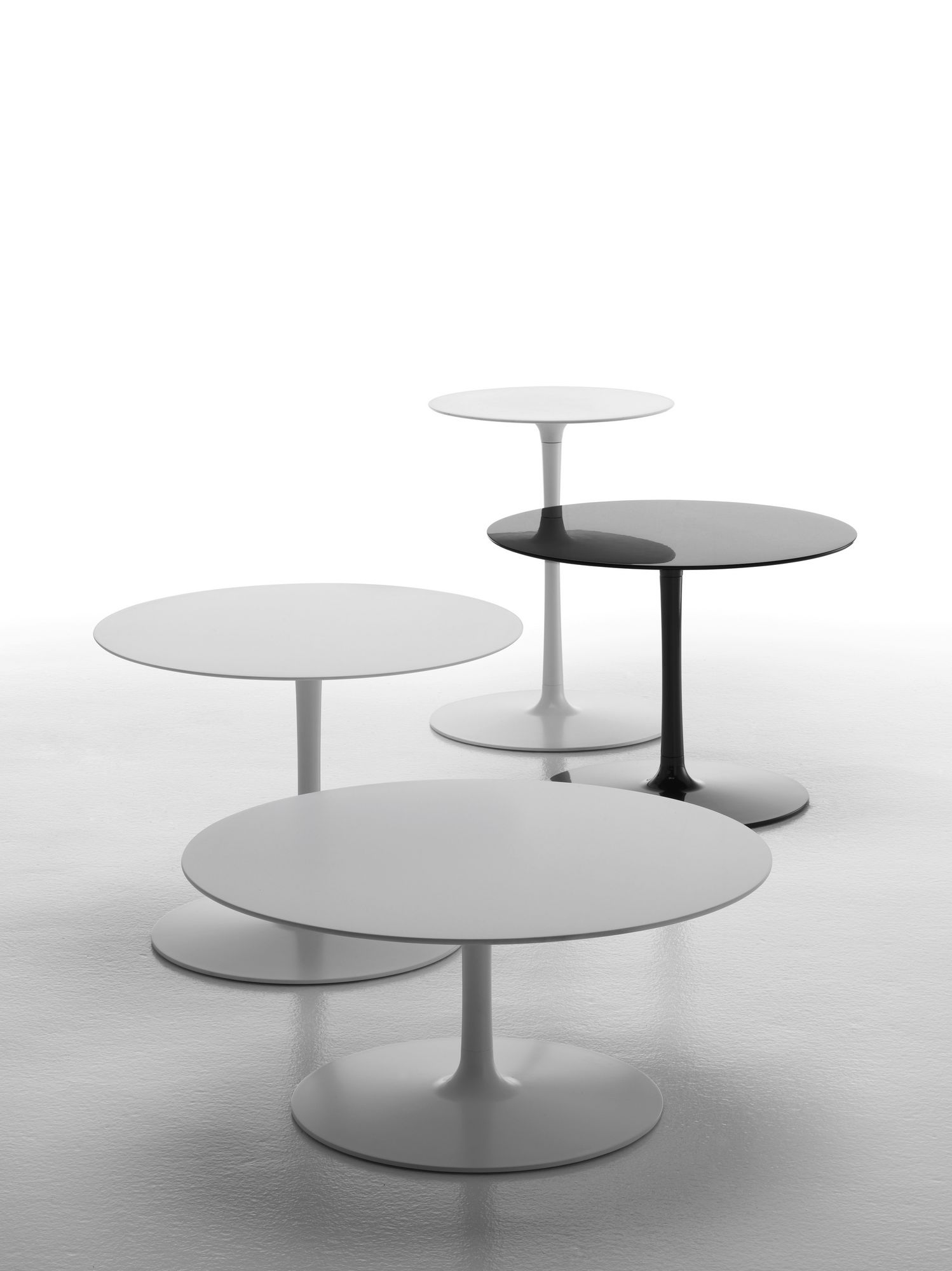 Flow Low Table Couchtisch MDF Italia