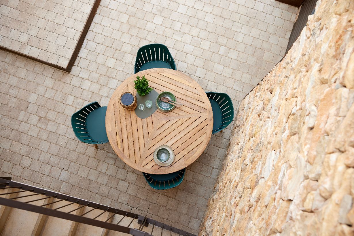 Define Dining Table Rund Outdoor Cane-Line