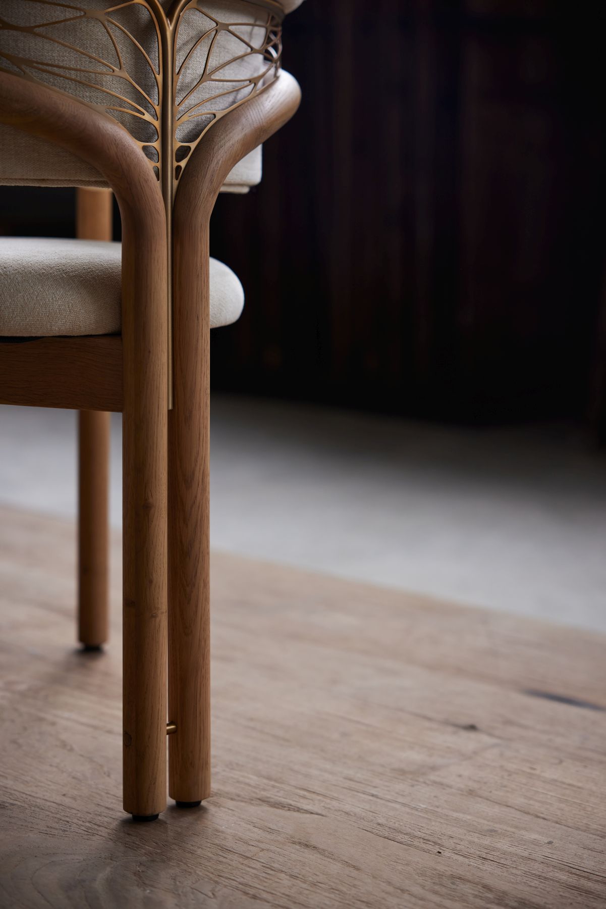 Volita Stuhl messingfarben - beige Chenille Morpho