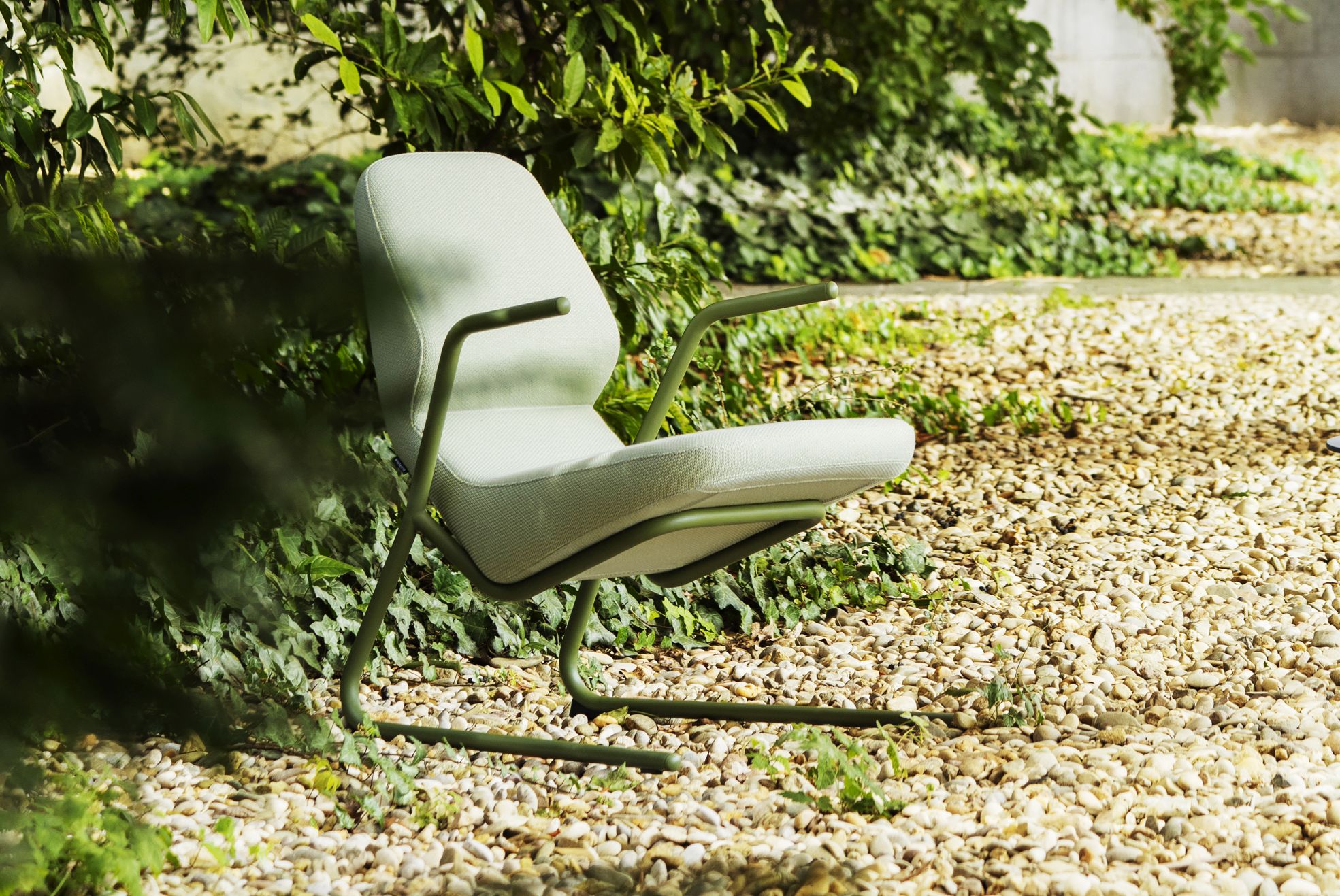 Oblique Indoor / Outdoor Sessel Prostoria