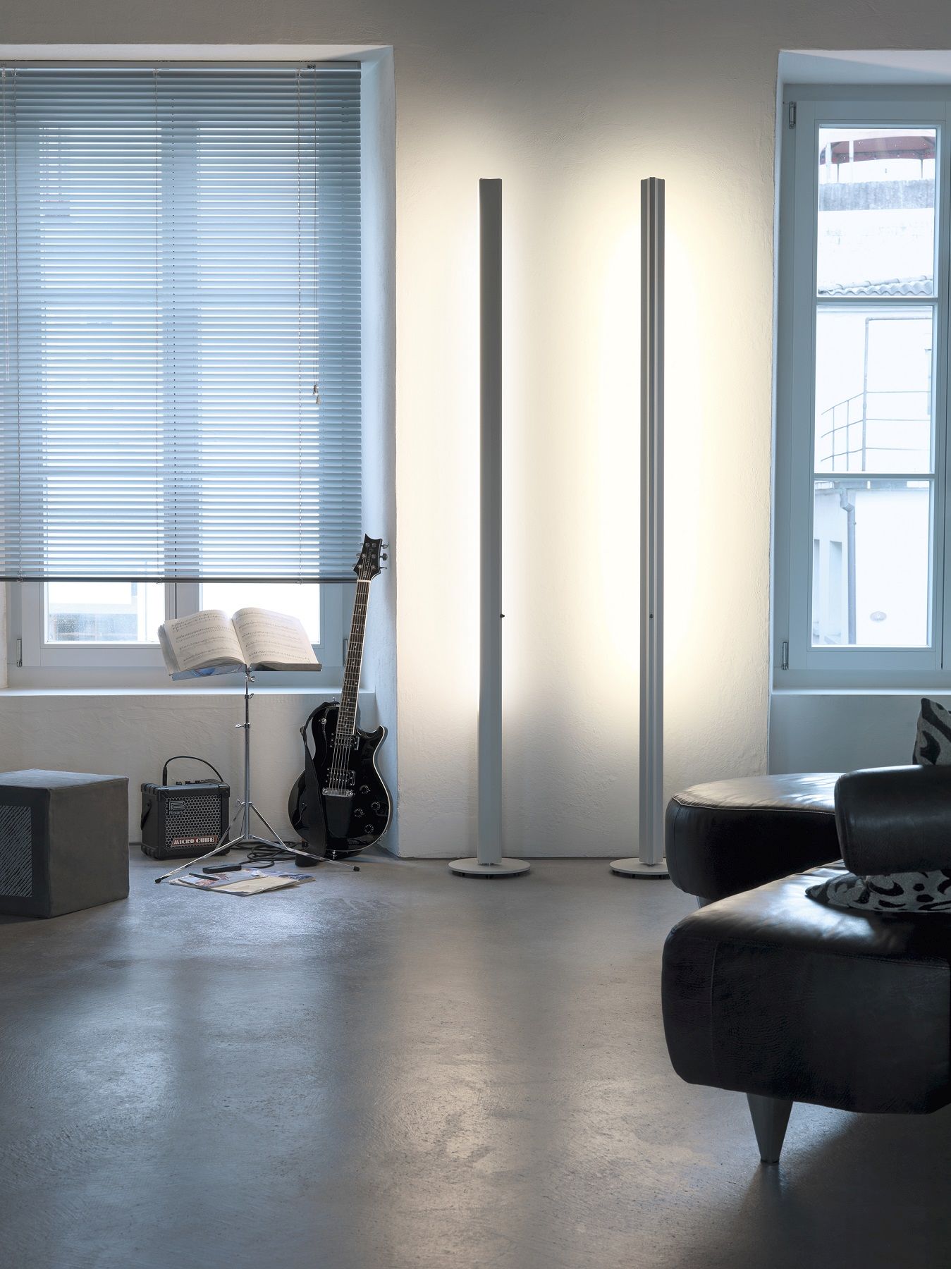 Ypsilon Stehleuchte Belux