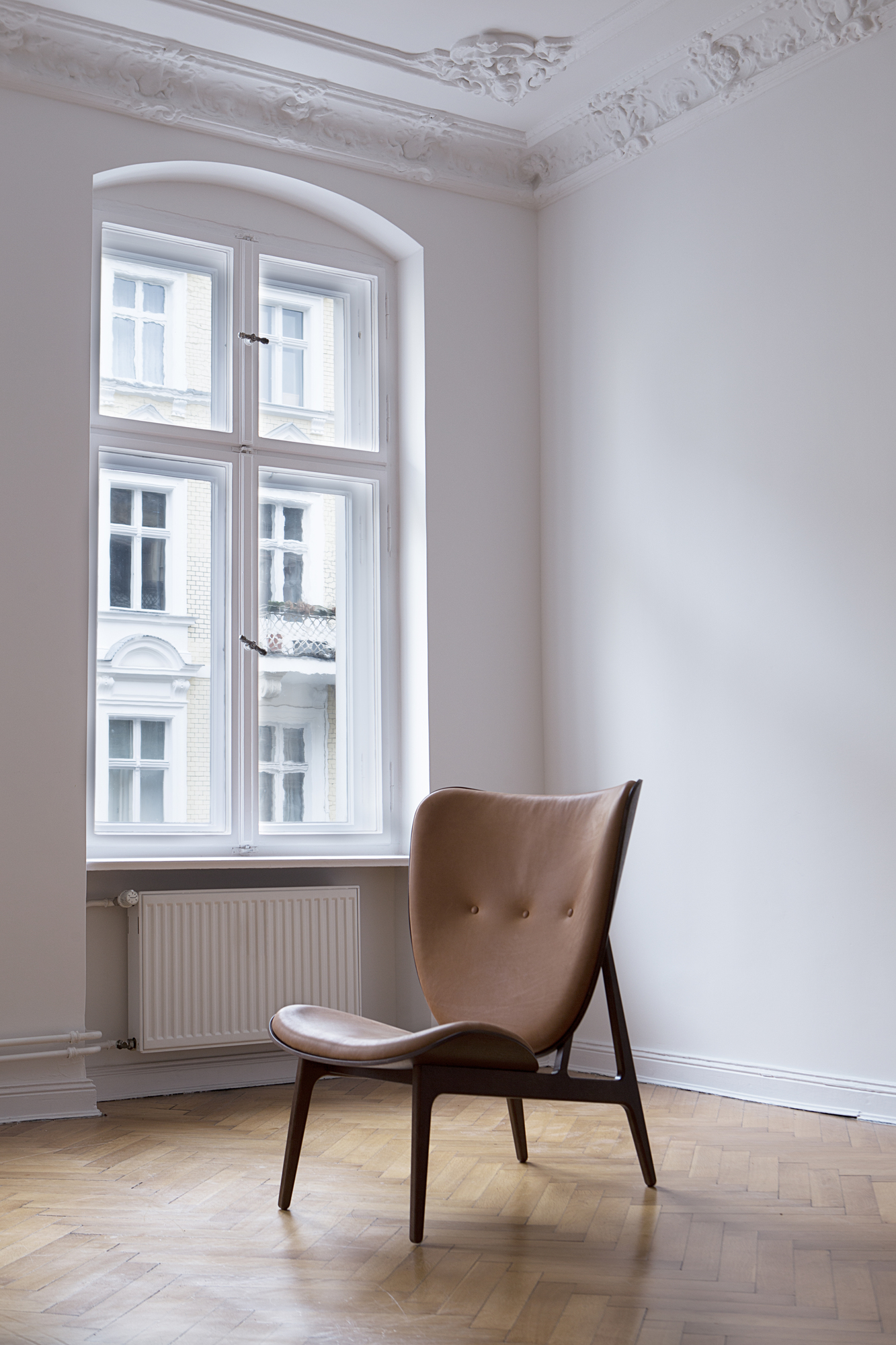 Elephant Lounge Sessel Eiche natur / Leder Dunes Camel