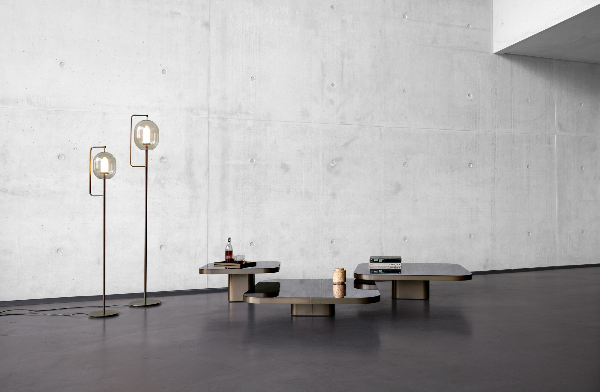 Bow Coffee Tisch No. 3 ClassiCon