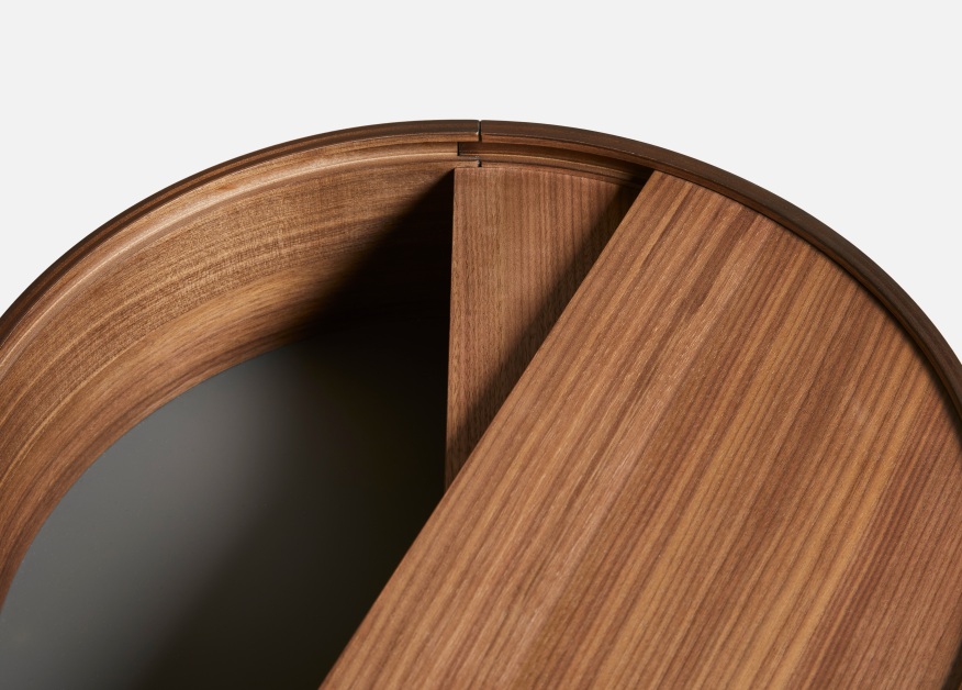 Arc Side Table Walnuss Ø 42 cm Woud