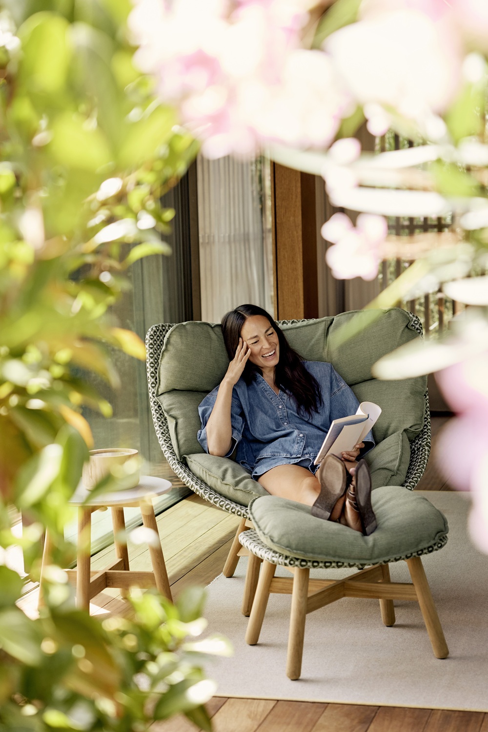 Mbrace Outdoor Wing chair Hochlehner Dedon