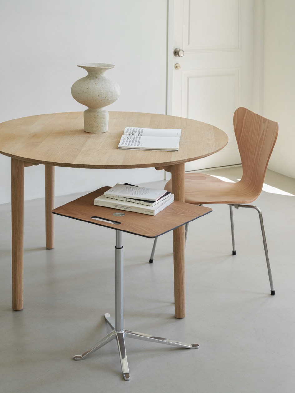 Hven Tisch Ø 110 x H 73 cm Skagerak by Fritz Hansen