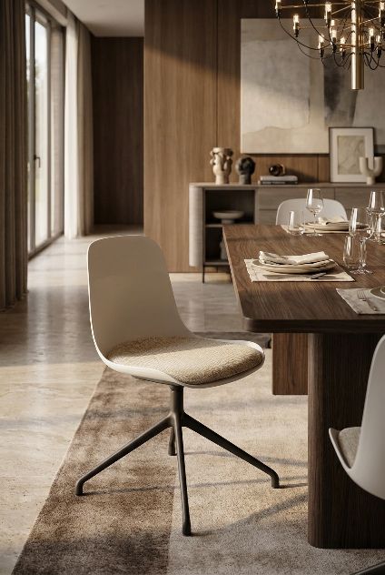 Elephantino Stuhl Drehbar Kristalia