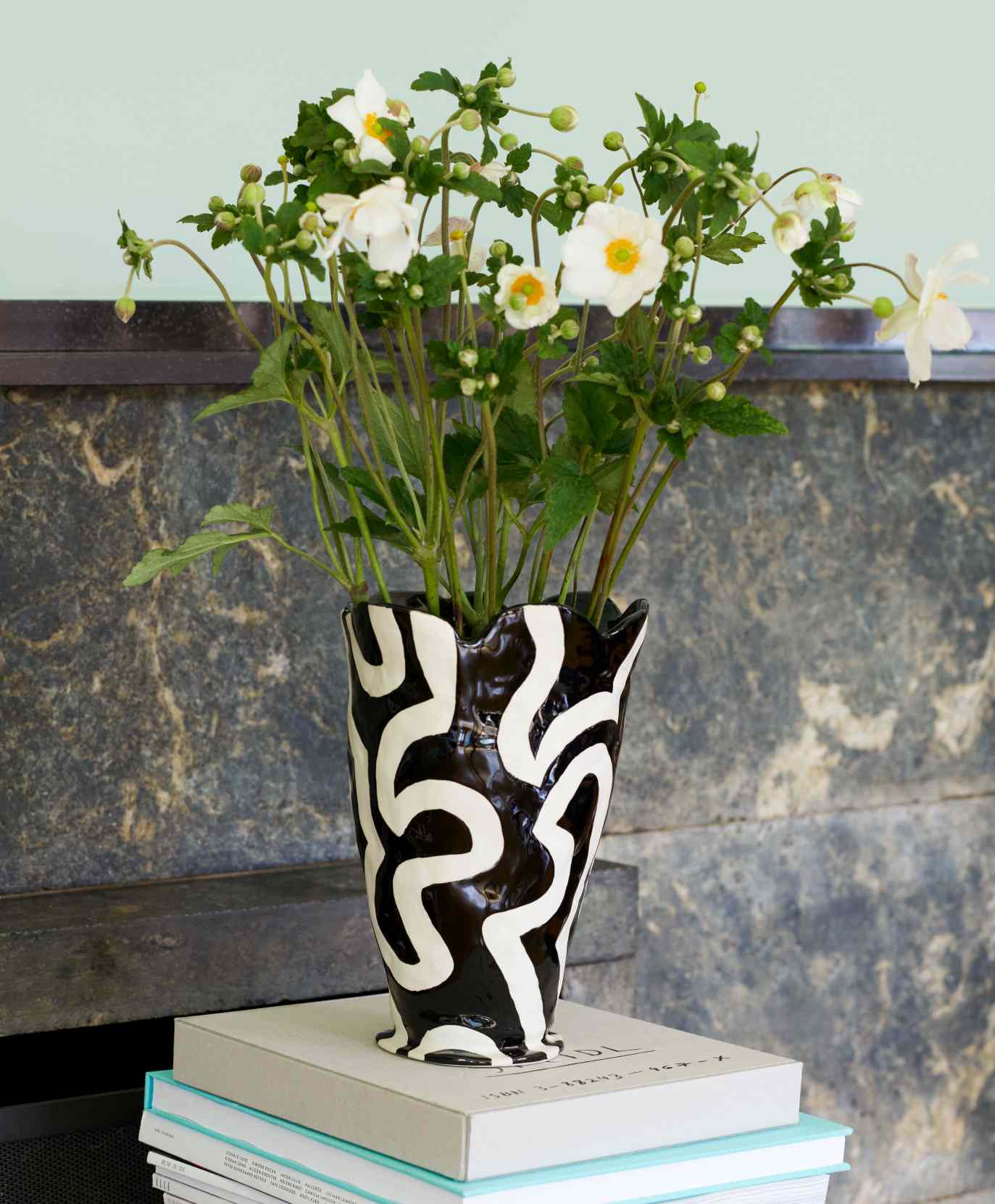 Jessica Hans Shadow Vase  Hay EINZELSTÜCK
