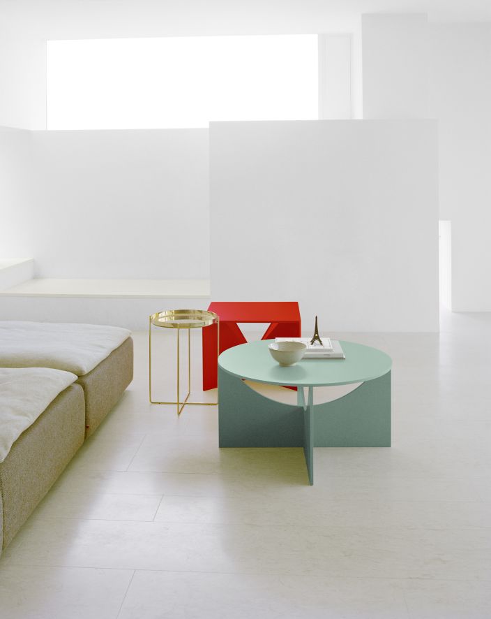 Charlotte FK05 Couchtisch e15