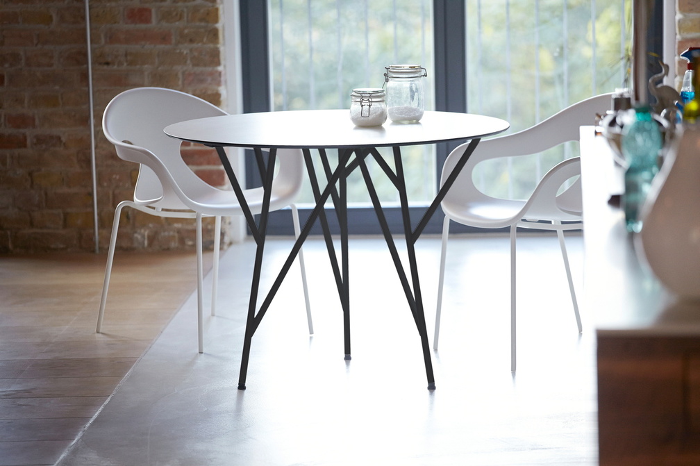 Astwerk Outdoor Esstisch Jan Kurtz