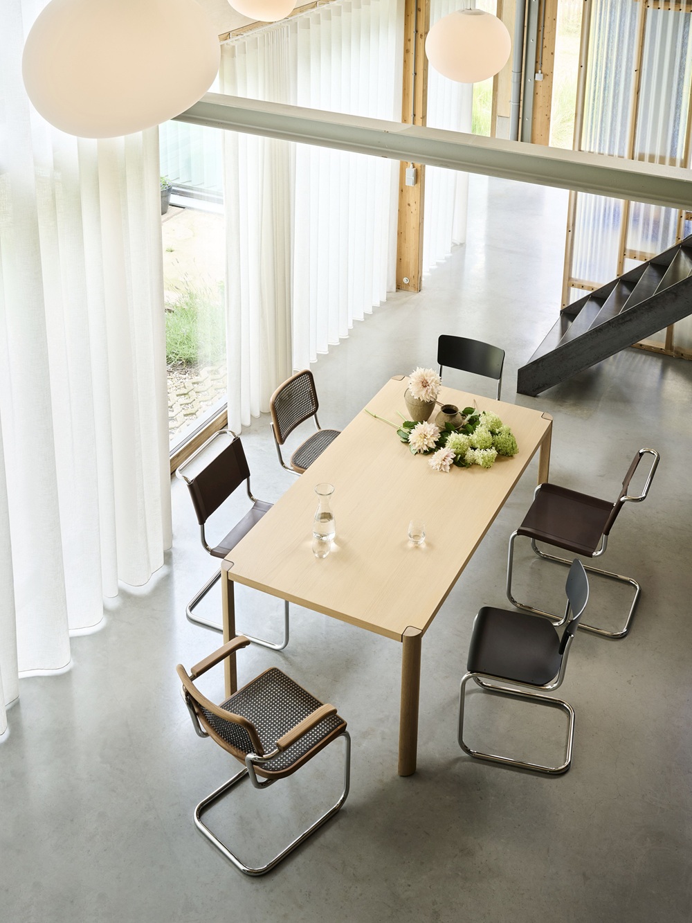 S 43 Stahlrohr Klassiker Freischwinger CHROM/SCHWARZ Thonet VORZUGSKOMBINATION
