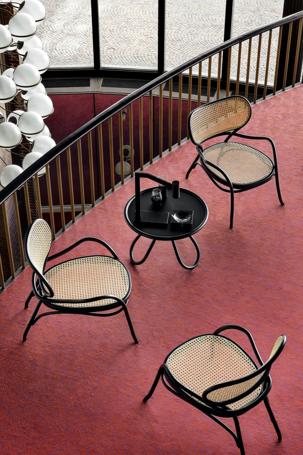 Arch Couchtisch lackiert Wiener GTV Design