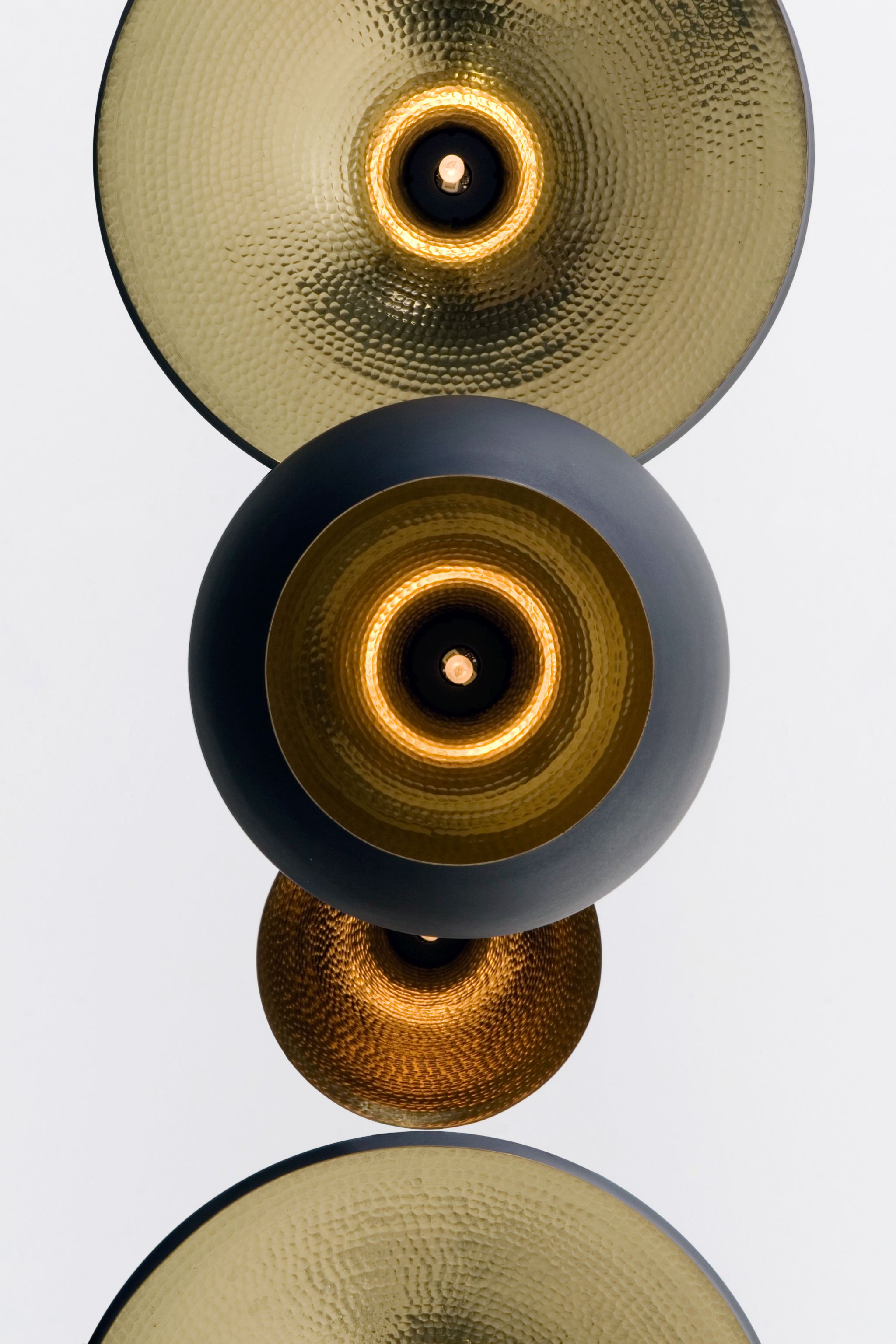 Beat Wandleuchte Tom Dixon