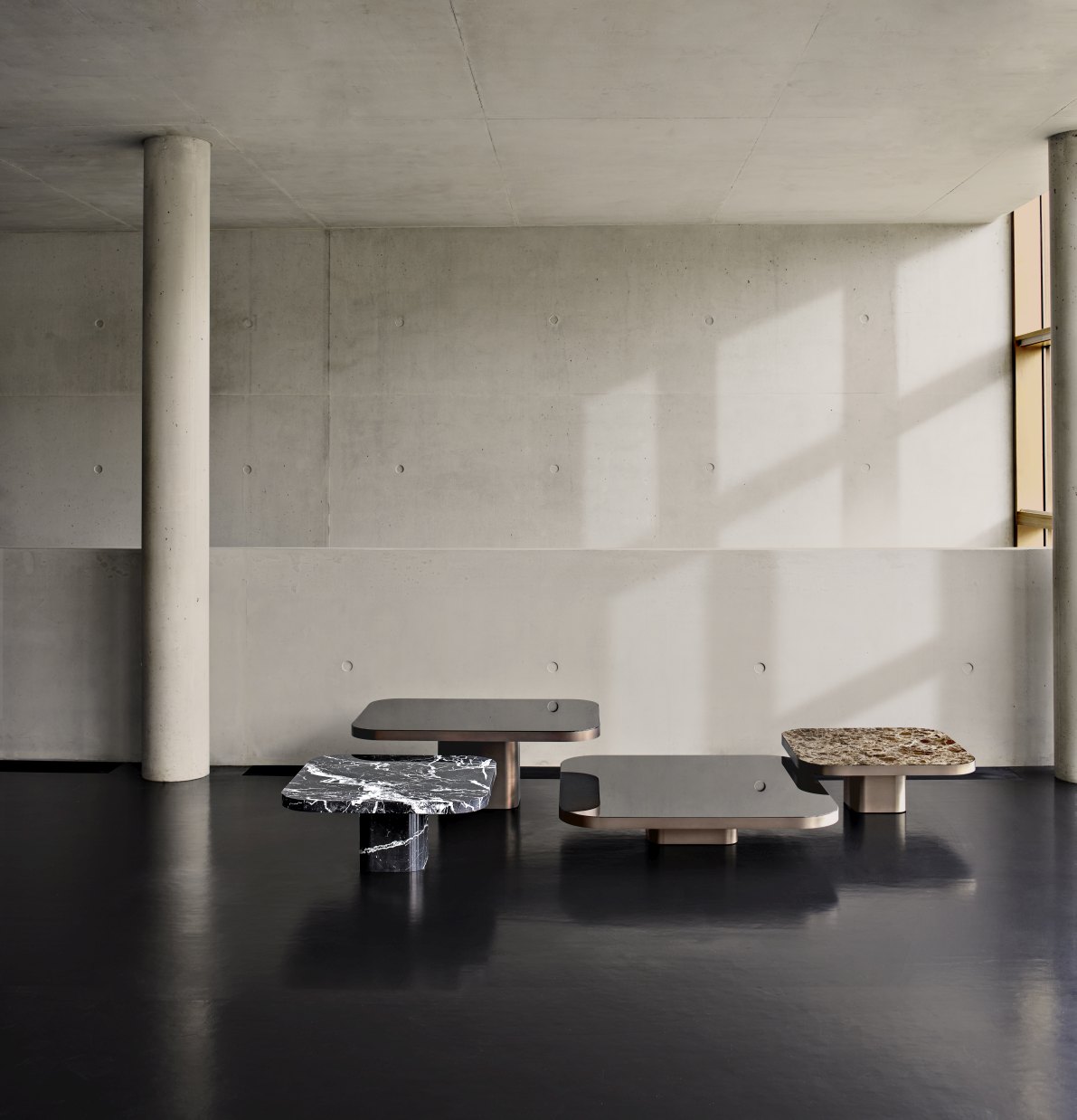 Bow Coffee Table Couchtisch No. 2 ClassiCon 