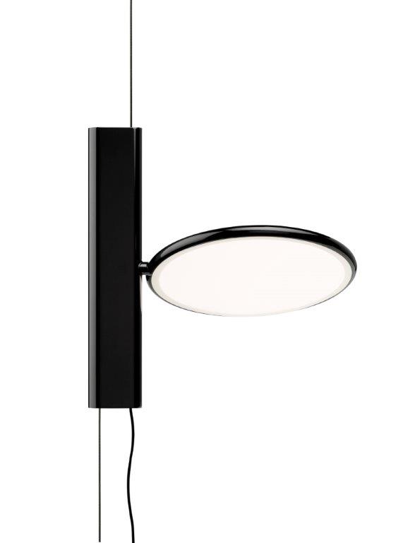Schwarze OK Leuchte von Flos, eine moderne Stehleuchte mit runder Lichtfläche und minimalistischem Design.