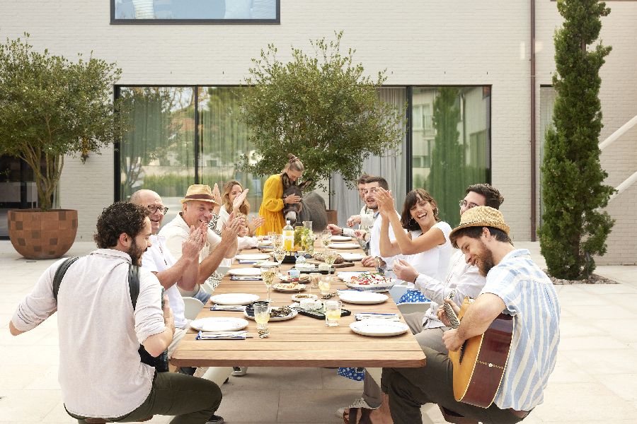 Panigiri Combo Tisch-und Bank Kombi Outdoor Extremis