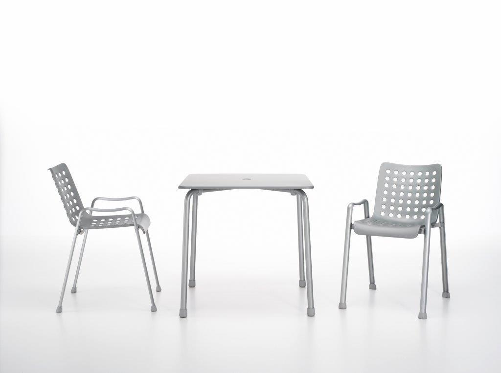 Landi Stuhl Vitra
