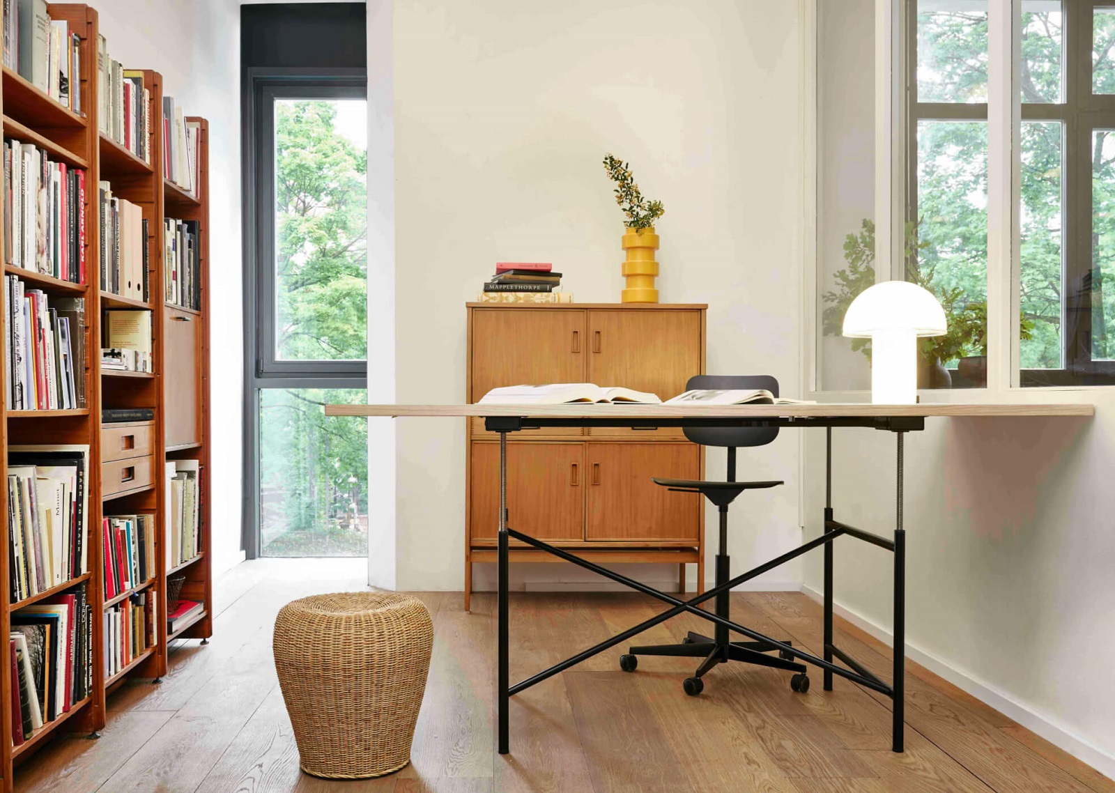 Eiermann M Tisch Mechanische Höhenverstellung Richard Lampert