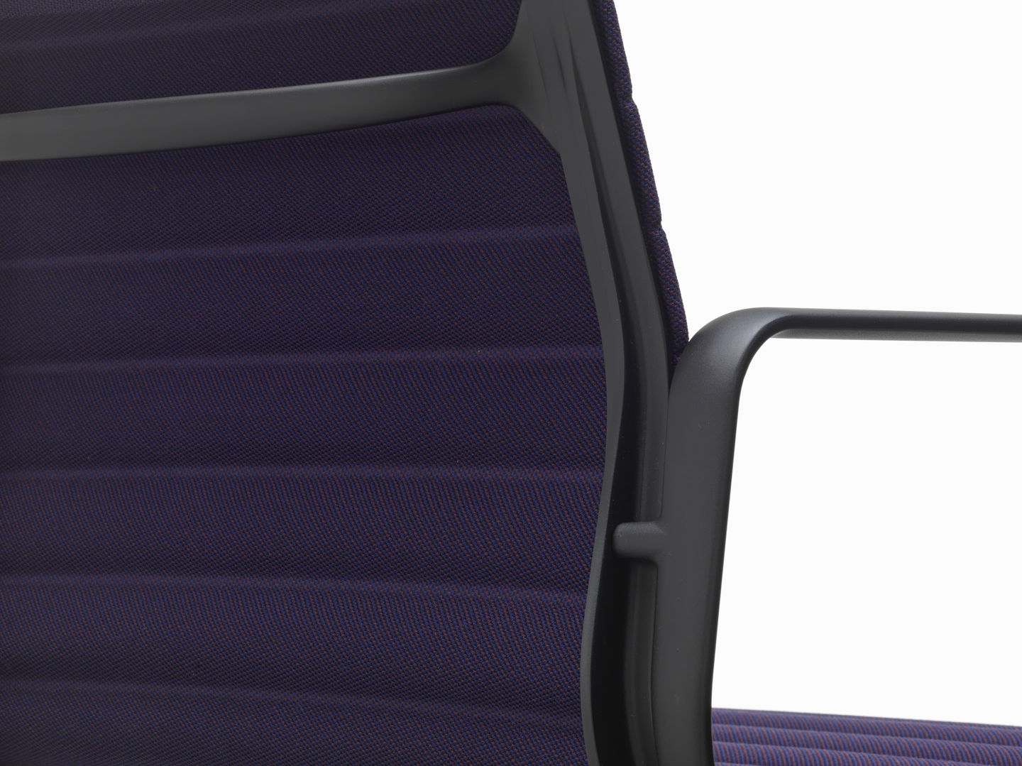 Aluminium Chair EA 131 / EA131 Stuhl Vitra