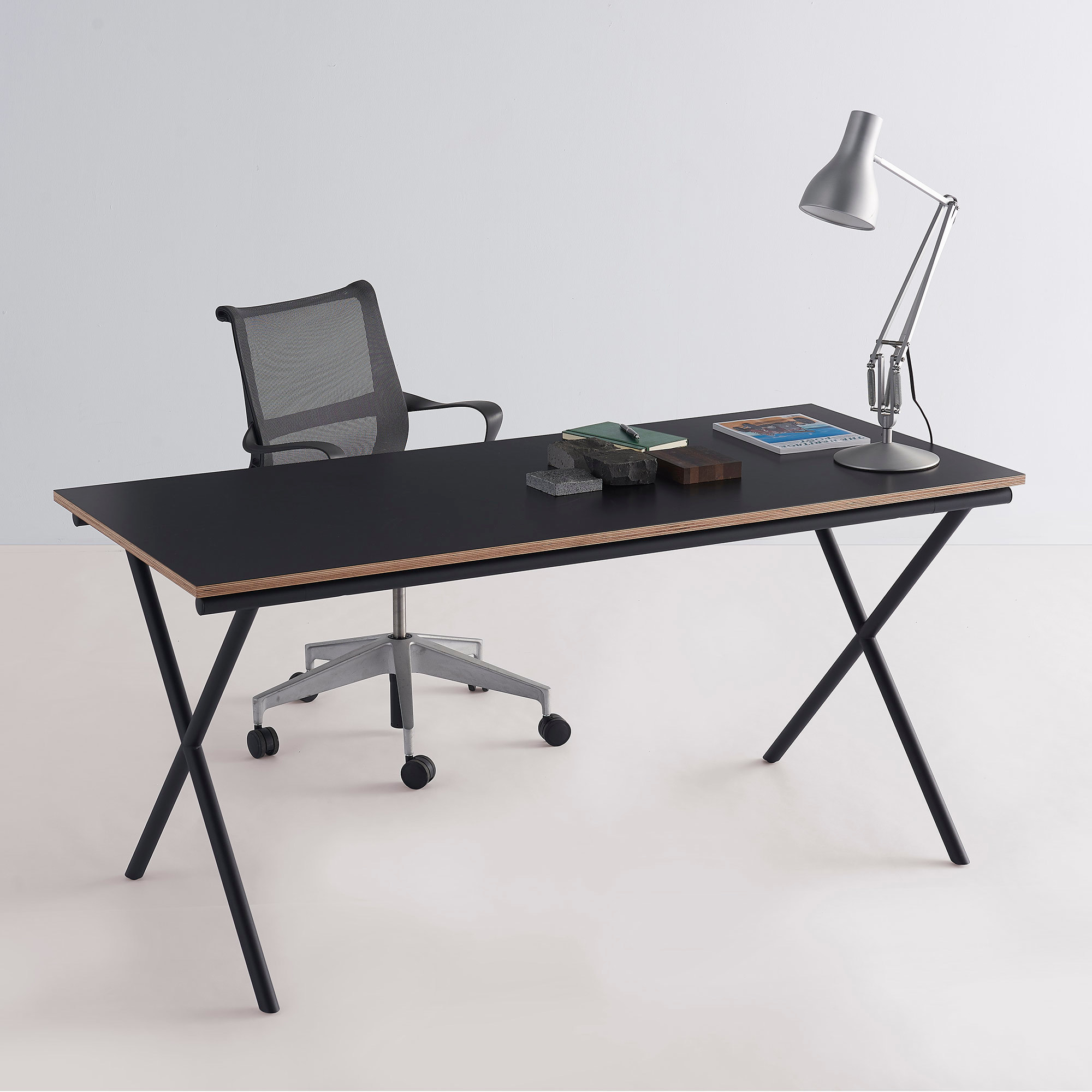 Ito Arbeitstisch / Esstisch Mox