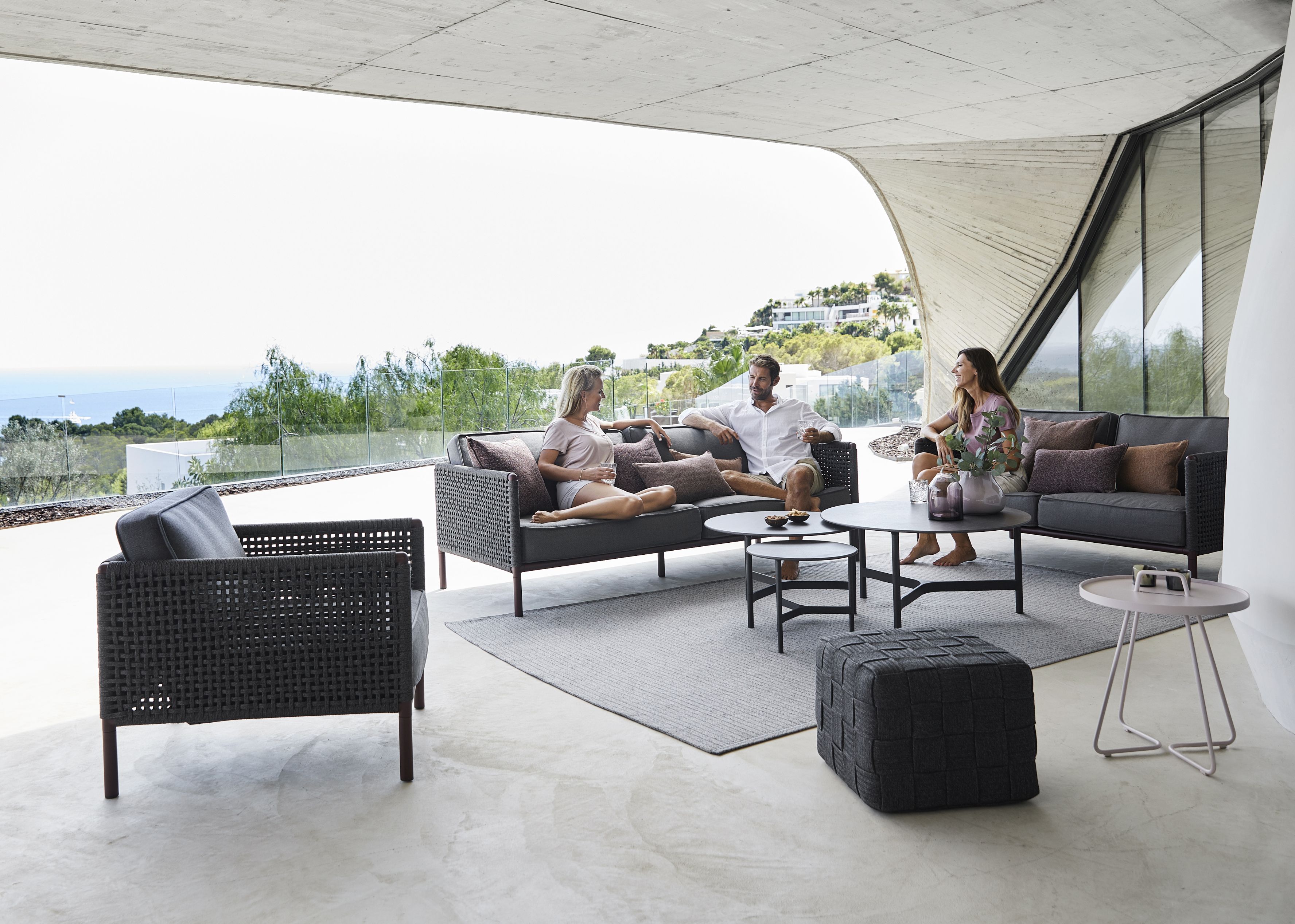 Encore 3 Sitzer Sofa inkl. AirTouch Kissen Cane-Line