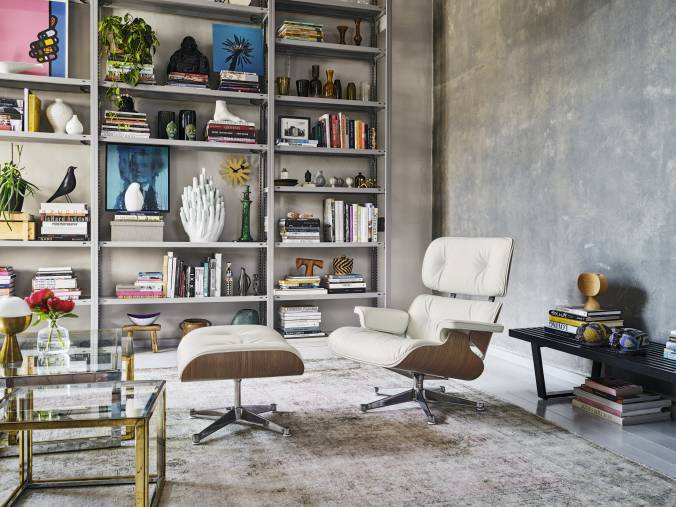 Eames Lounge Chair & Ottoman Nussbaum weiß Sessel Vitra