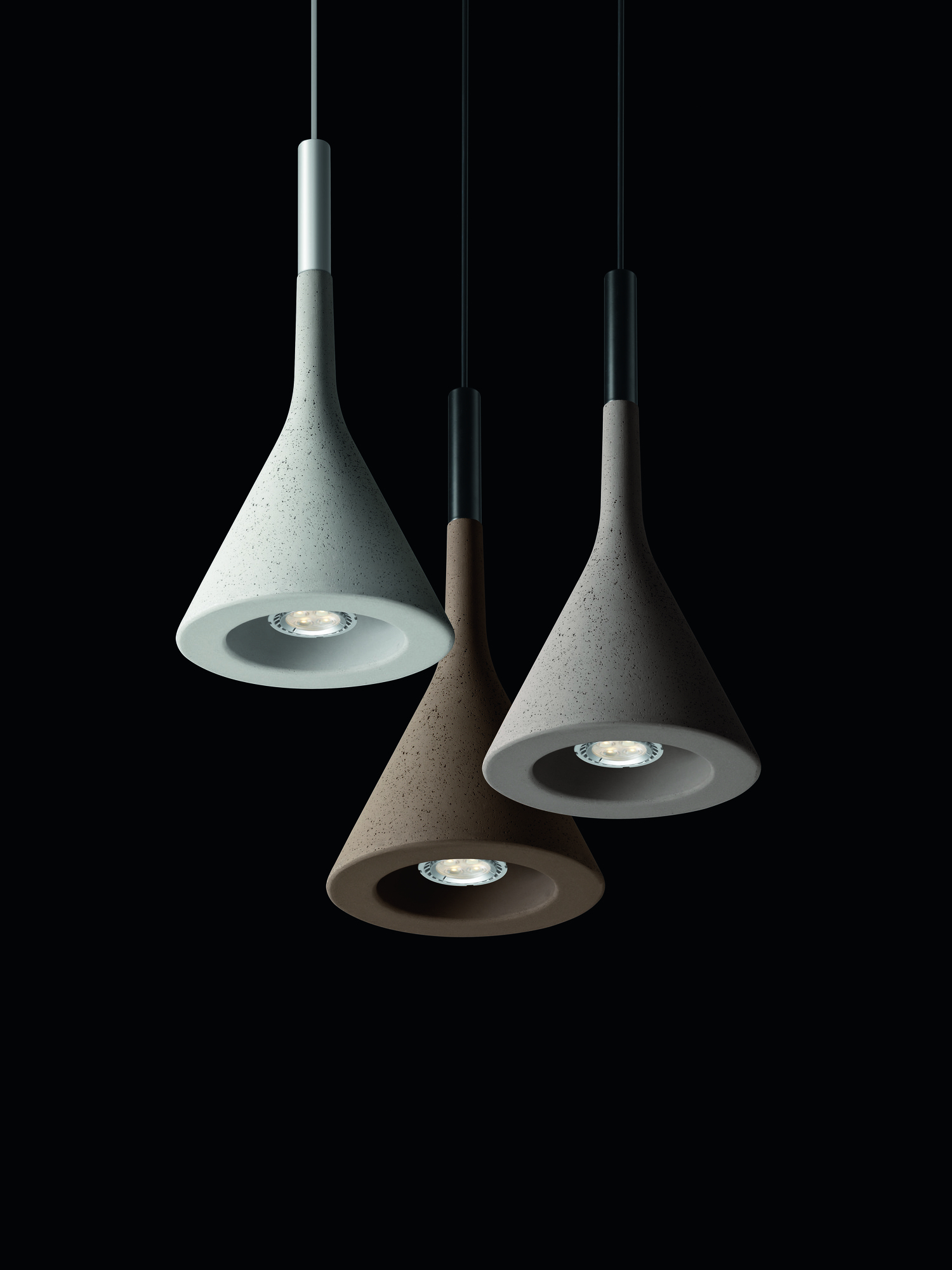 Aplomb Pendelleuchte Foscarini Braun