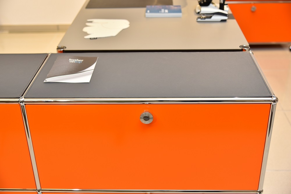 Lederauflage für USM Sideboard 50x35 cm Leather on Top