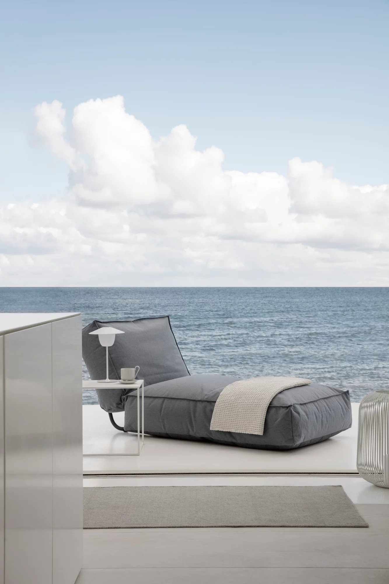 Cover Abdeckhaube für Stay Bed Tagesbett Blomus