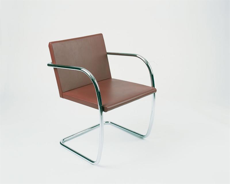 Brno Stuhl Knoll International