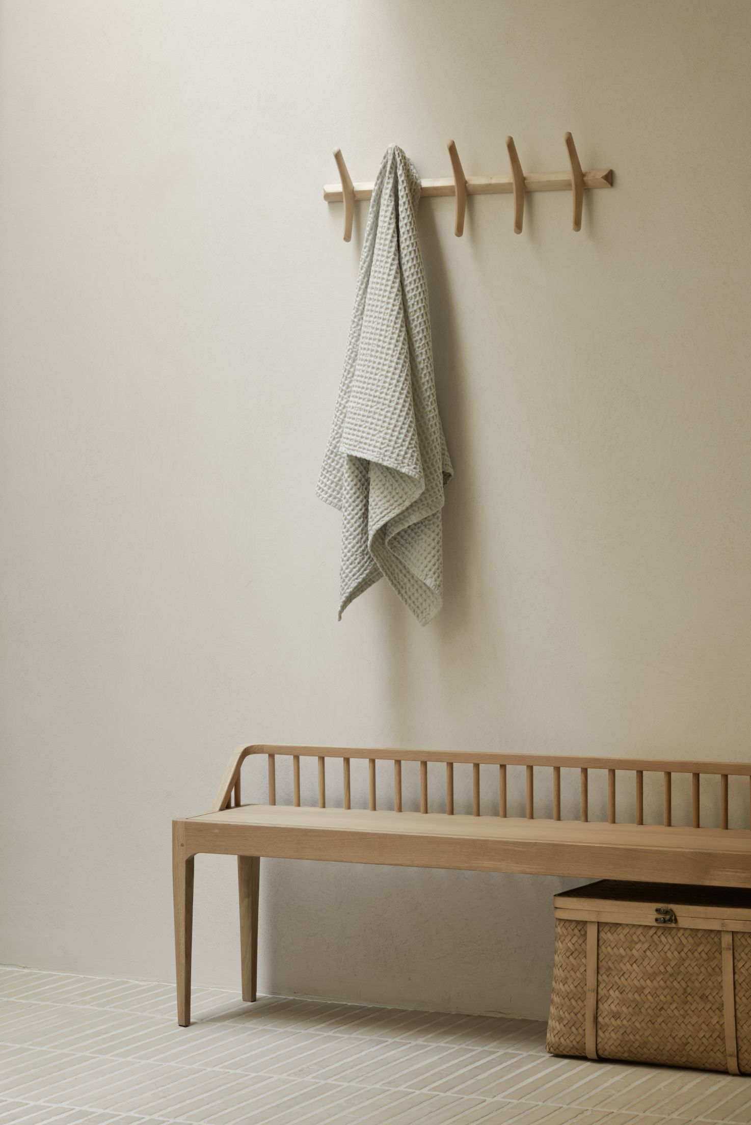 PI Wandgarderobe Ethnicraft