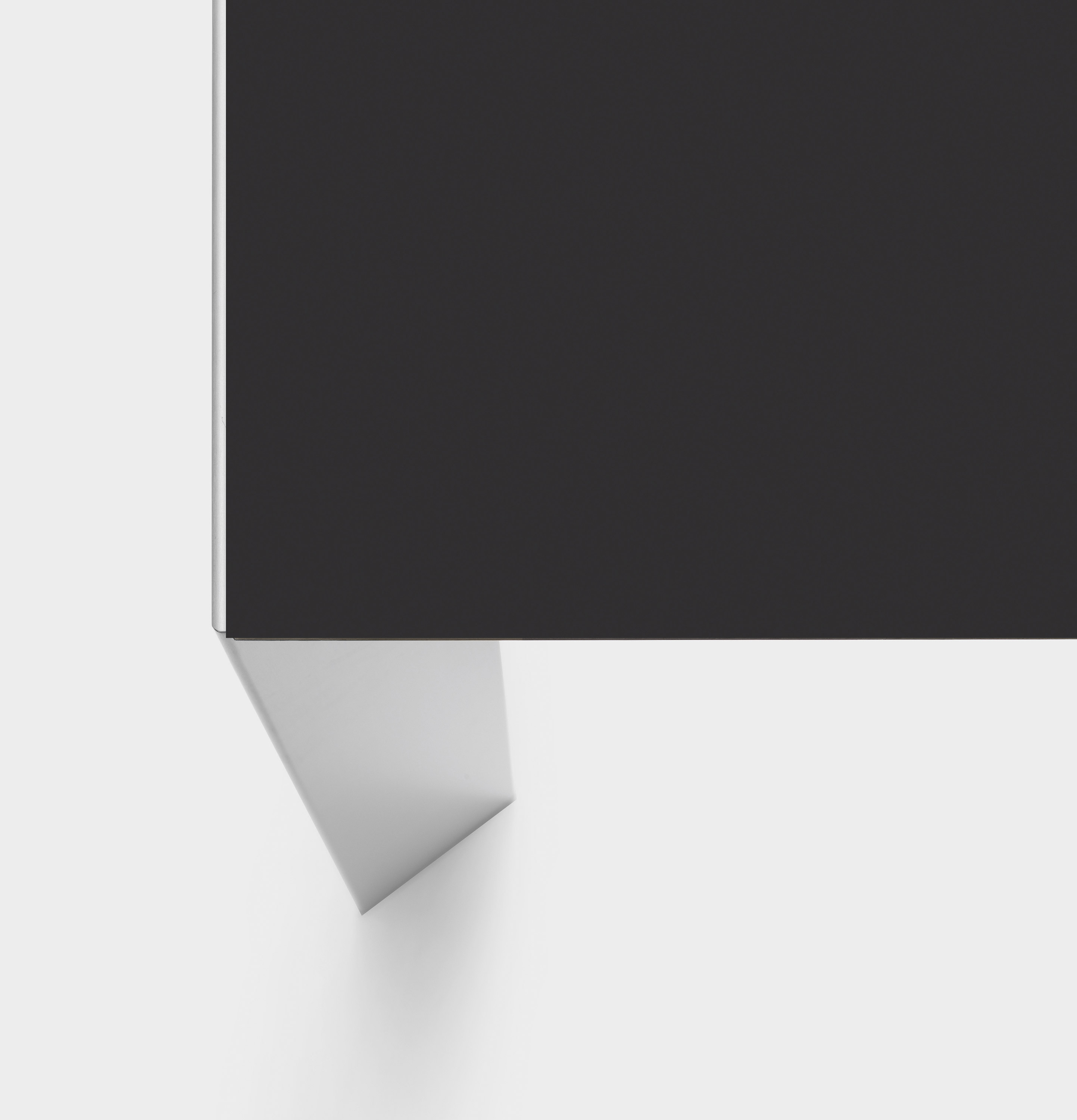 Nori Esstisch Kristalia