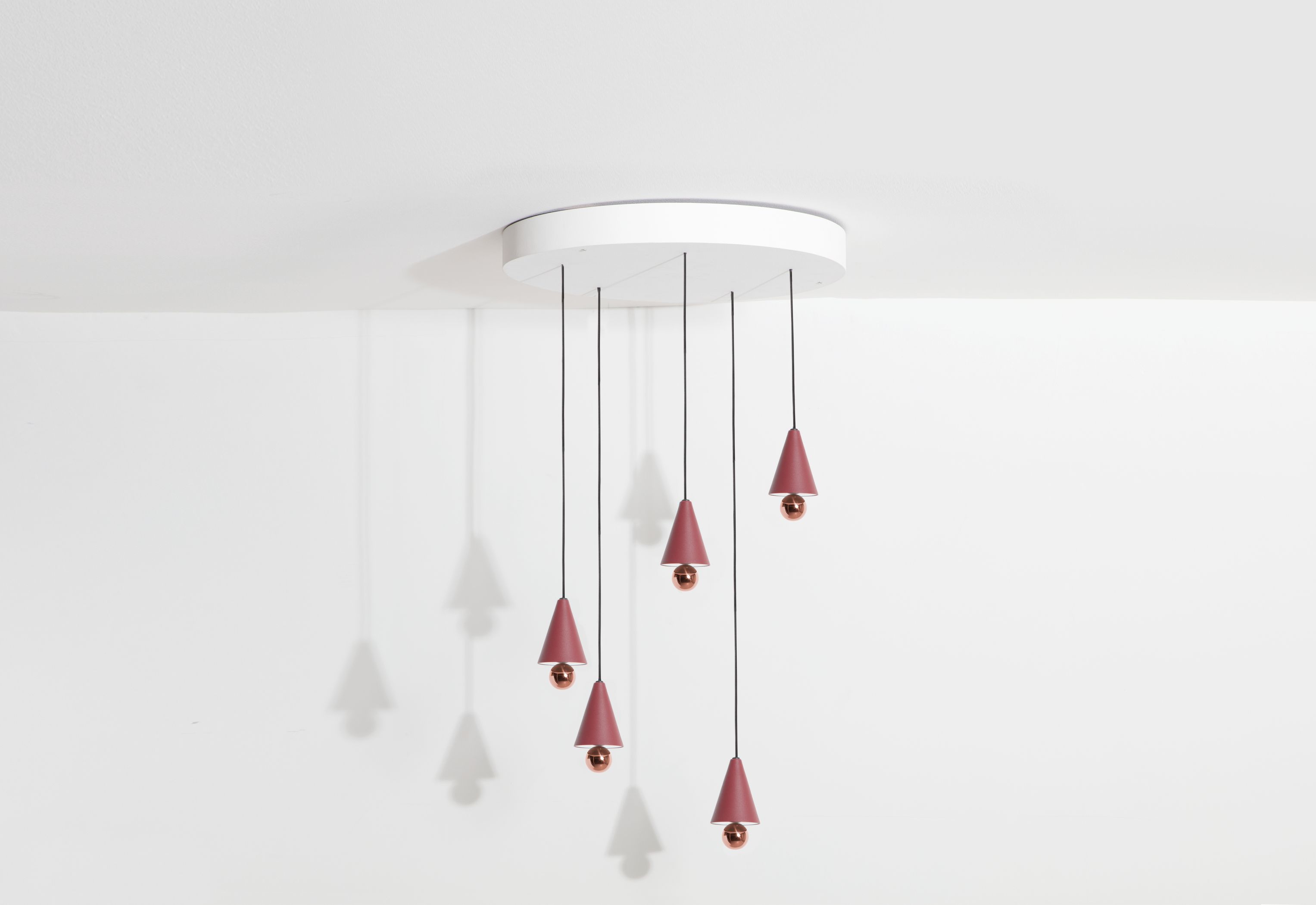Cherry Pendant light Pendelleuchte 5-er Set Runde Platte Petite Friture Braunrot